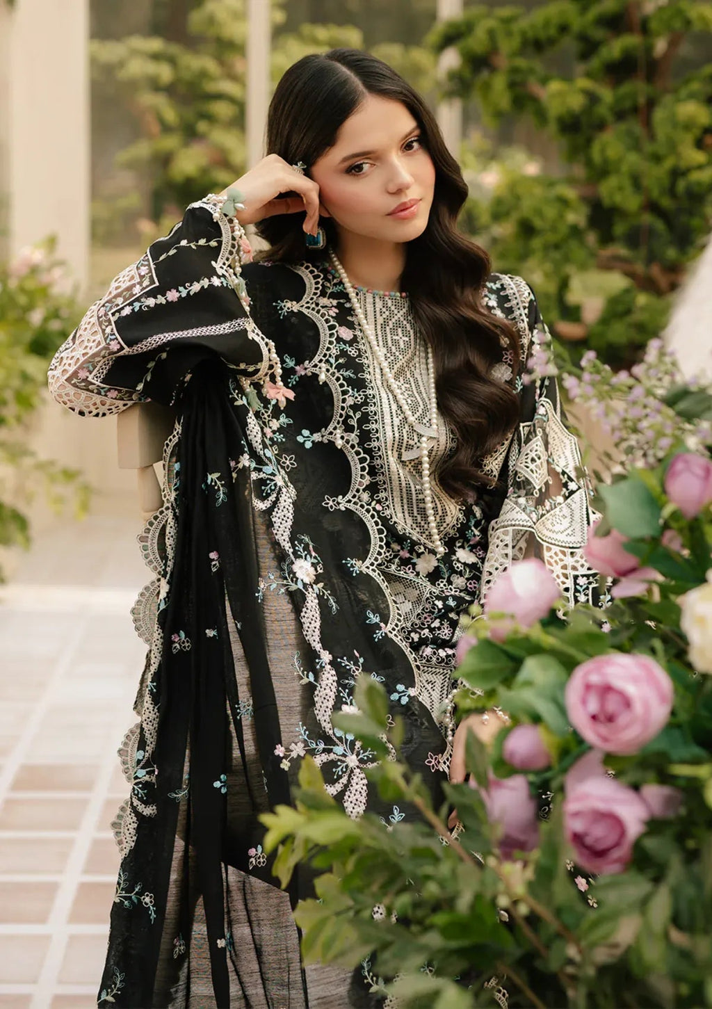 Lawn 3pc Unstitch Freesia Emb Lawn'25  703