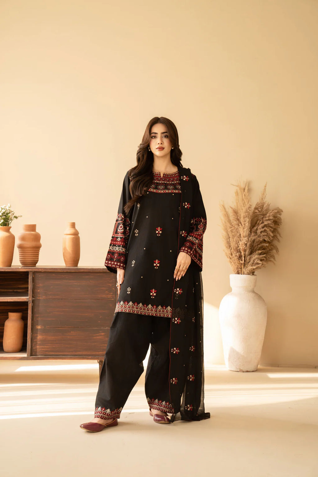 3 Piece Black Premium Lawn Embroidered Shirt & Farshi Shalwar